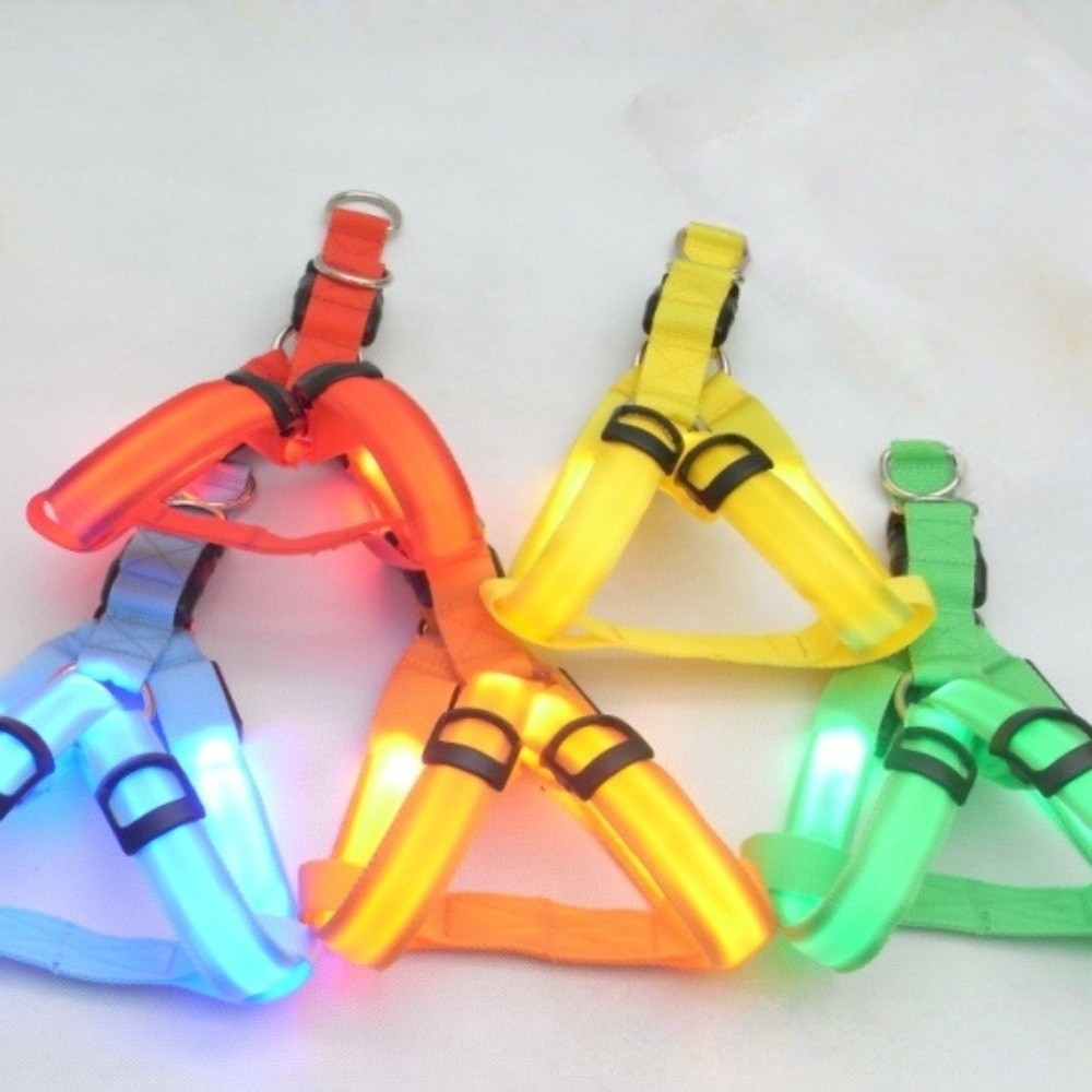 Nefes Alabilen Işıklı LED Köpe - Tech Dog Accessories incelemesi ve fiyatı